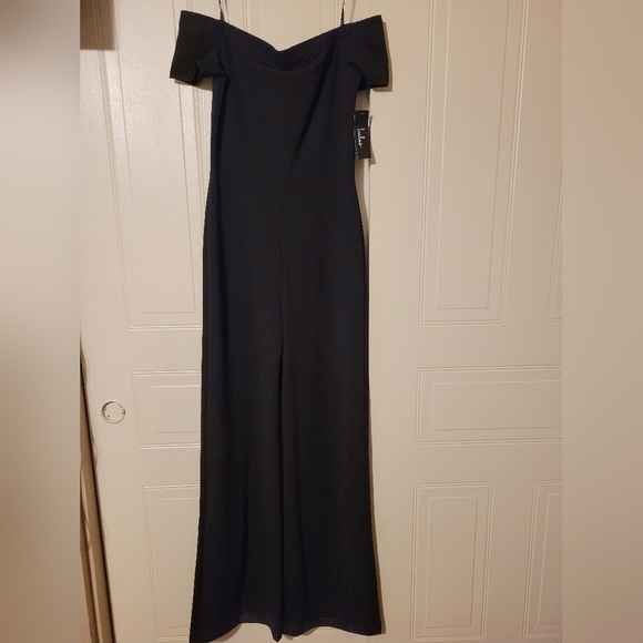 NWT Lulu's Alleyoop Black Off-the-Shoulder Jumpsuit size medium - Picture 3 of 10